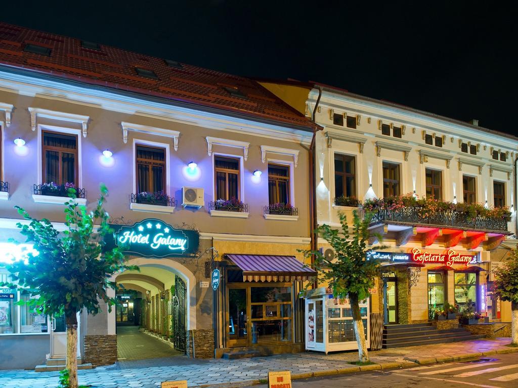 Hotel Galany Rădăuţi المظهر الخارجي الصورة
