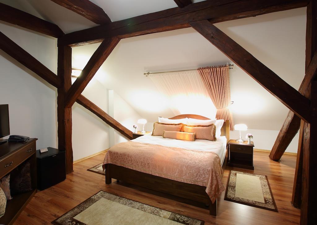 Hotel Galany Rădăuţi المظهر الخارجي الصورة