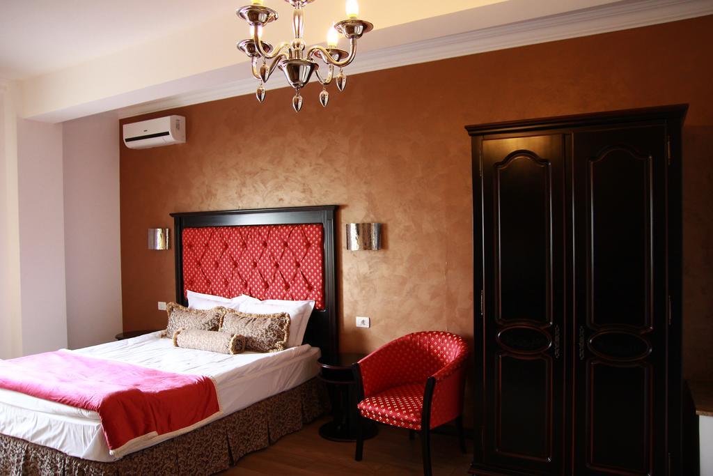 Hotel Galany Rădăuţi المظهر الخارجي الصورة